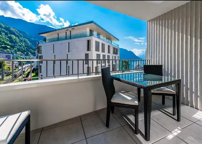 Apartment Modern 2 Bedroom - View *